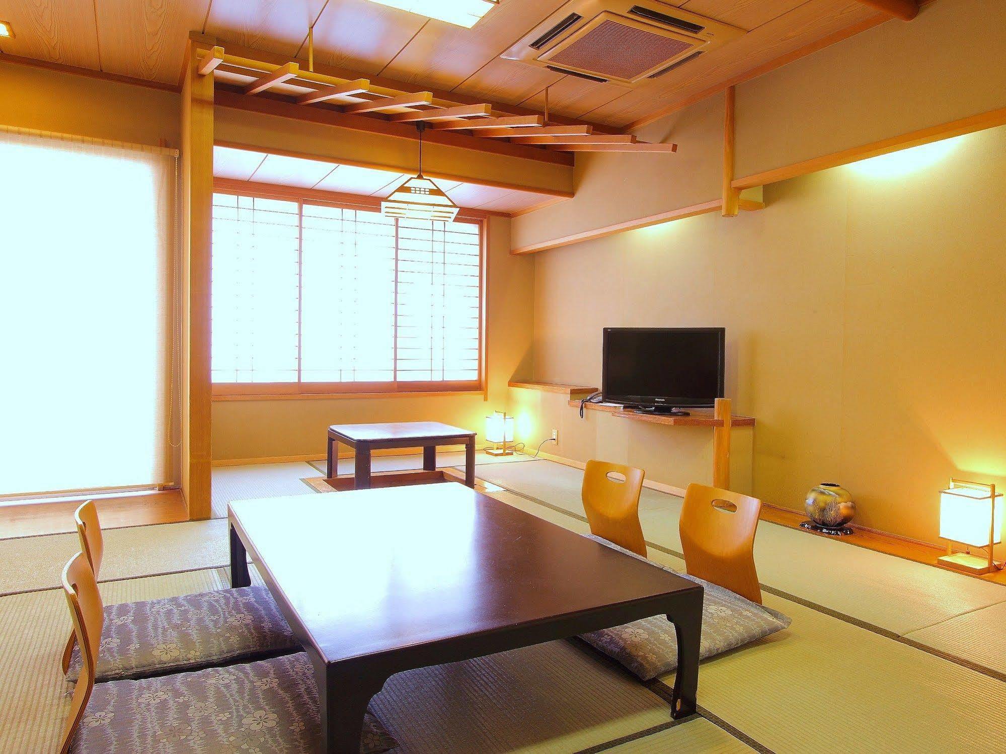 Isawa View Hotel Fuefuki Kültér fotó